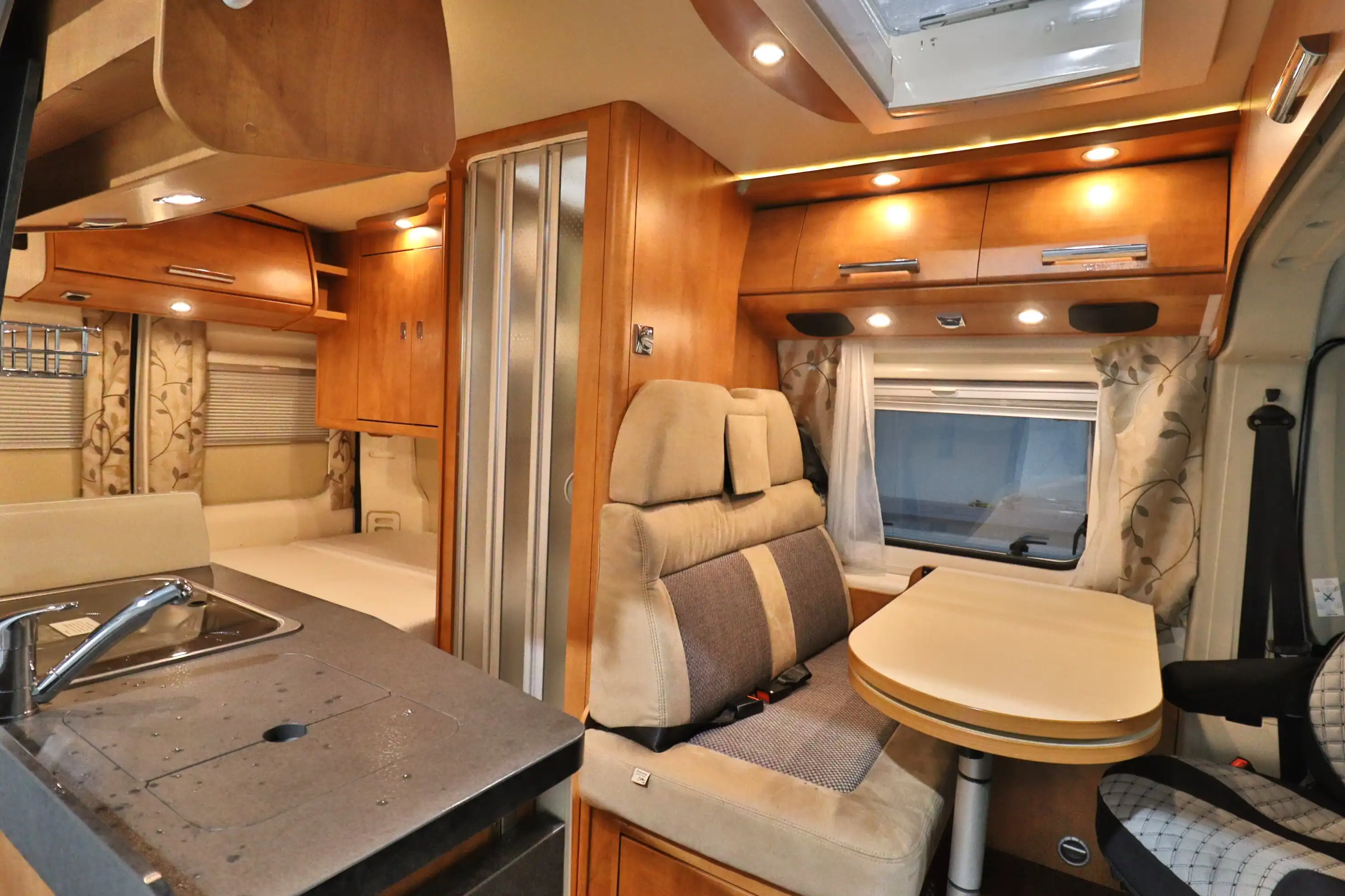 CARTHAGO Malibu Van 540